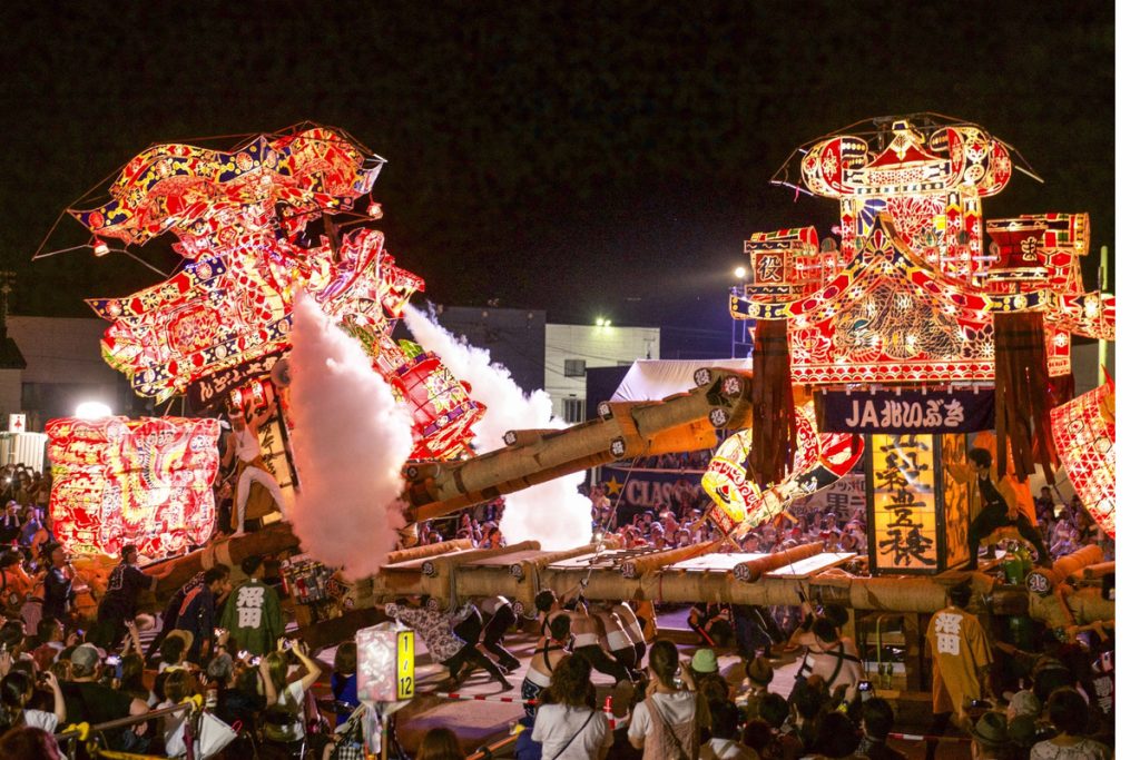 北海道イエロースターズの選手が沼田町あんどん祭りに登場！