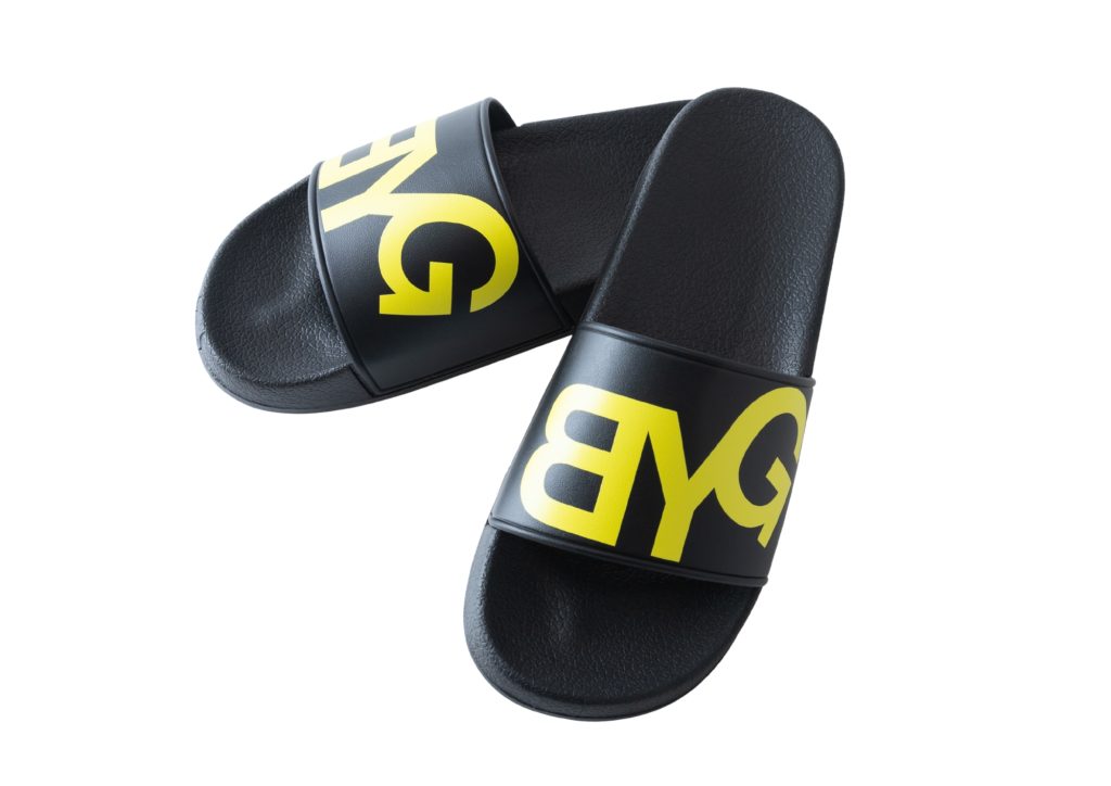 シャワーサンダル